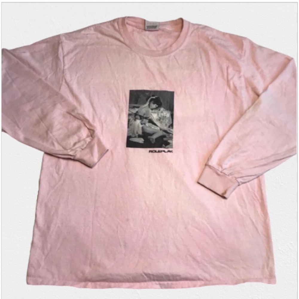 3/$15 Light Pink Long-sleeved Crew Neck